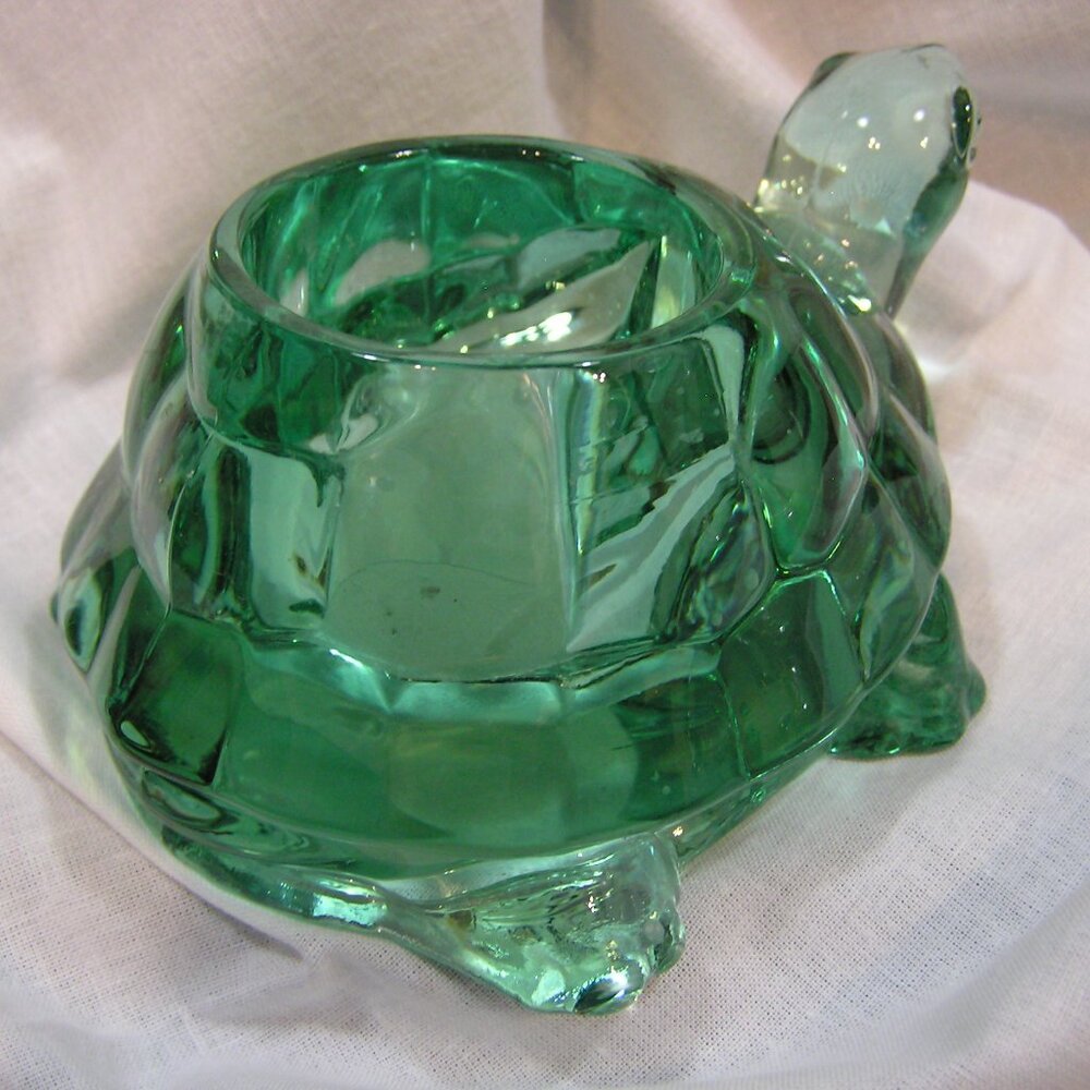 Green Glass Turtle Votive holder - Picture 2 of 7